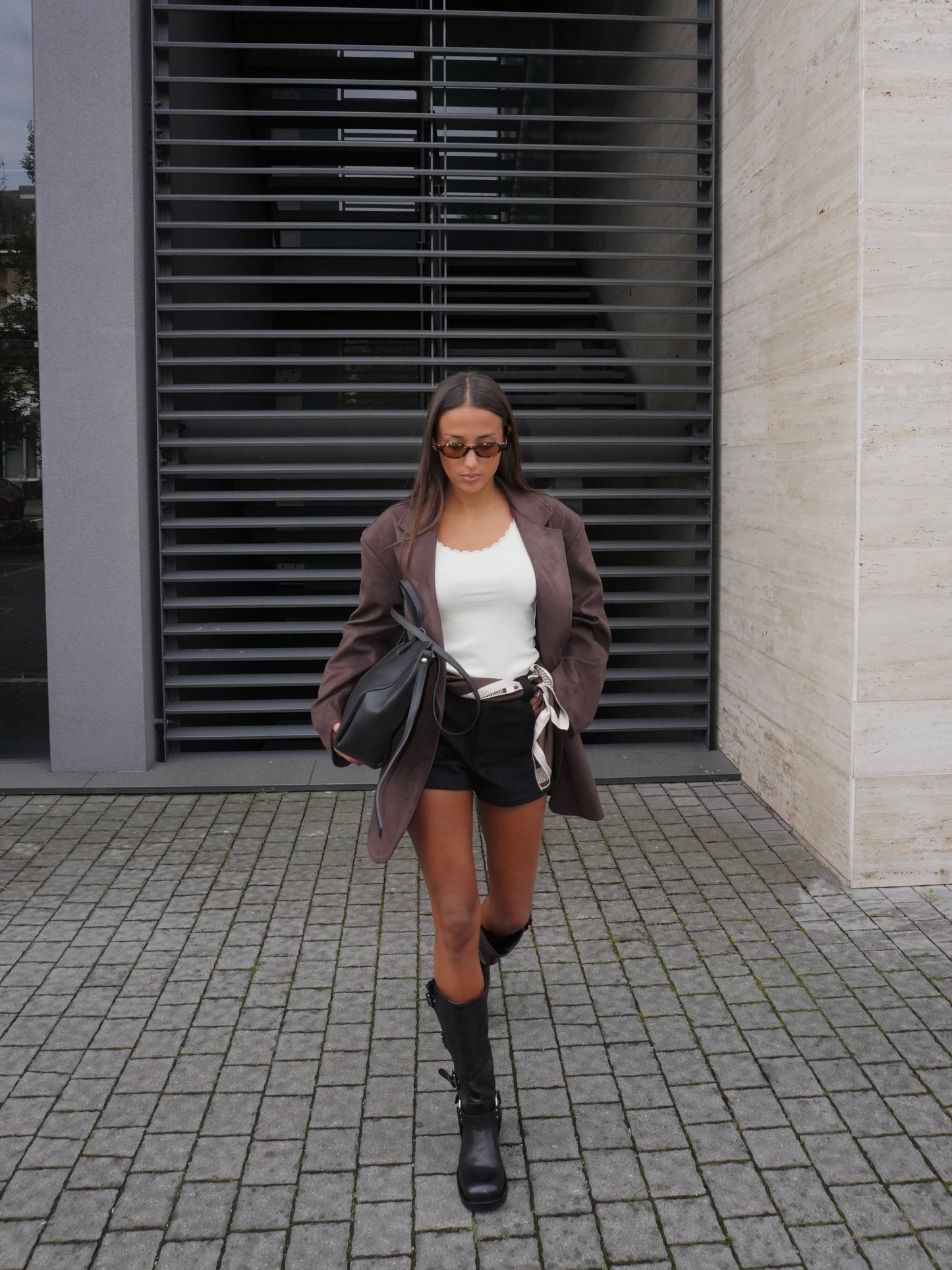 SHORTS IN SIMIL CAMOSCIO