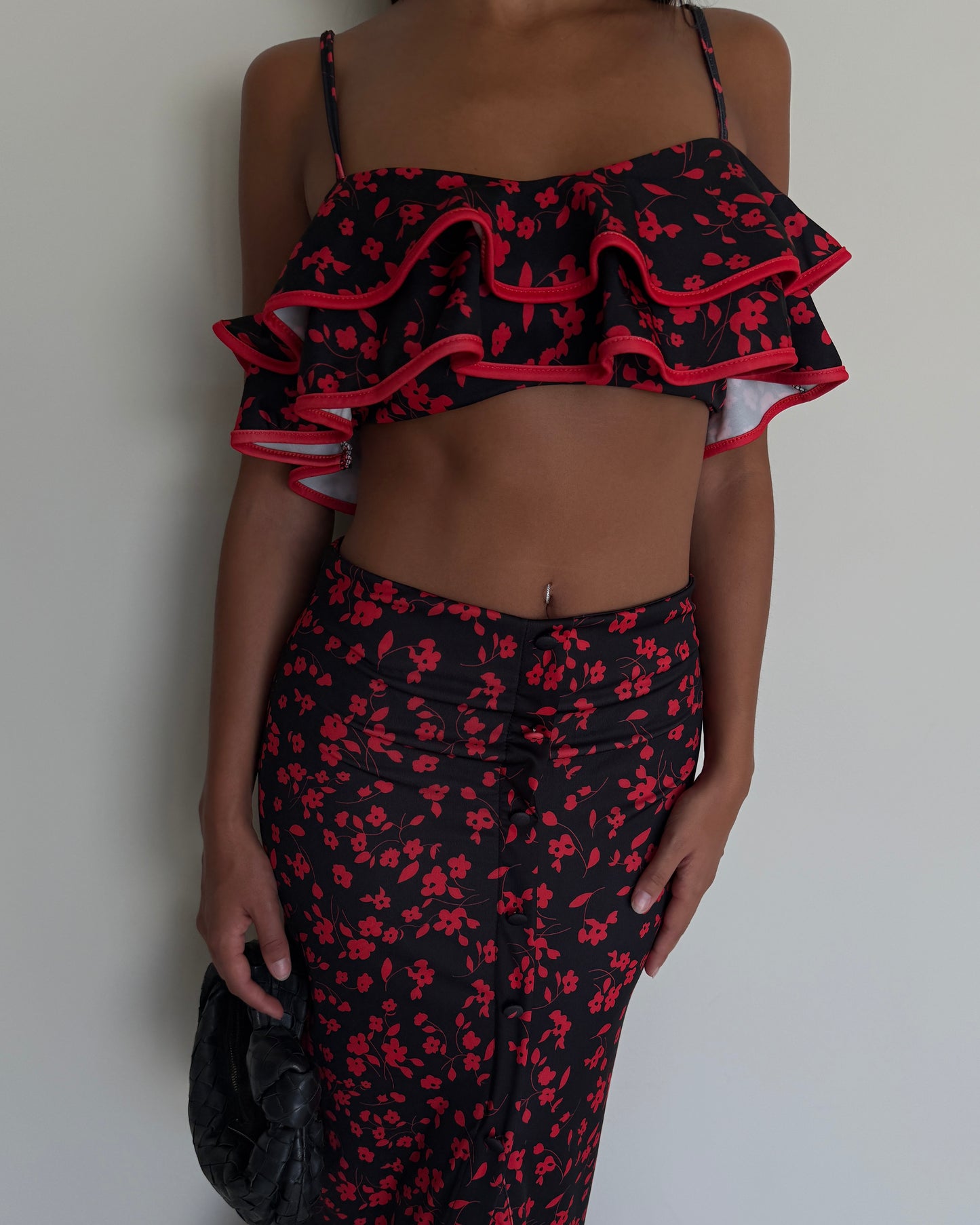 TWIN-SET TOP E GONNA A FIORI
