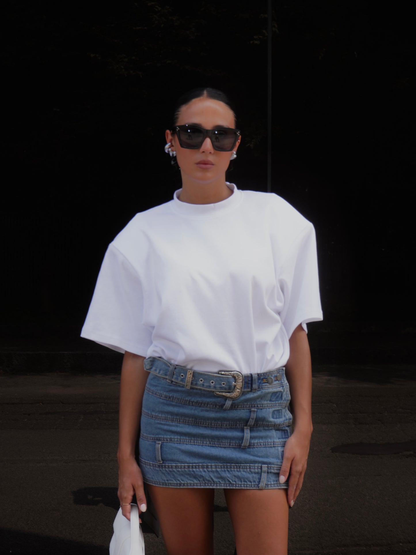 T-SHIRT SPALLINE IMBOTTITE