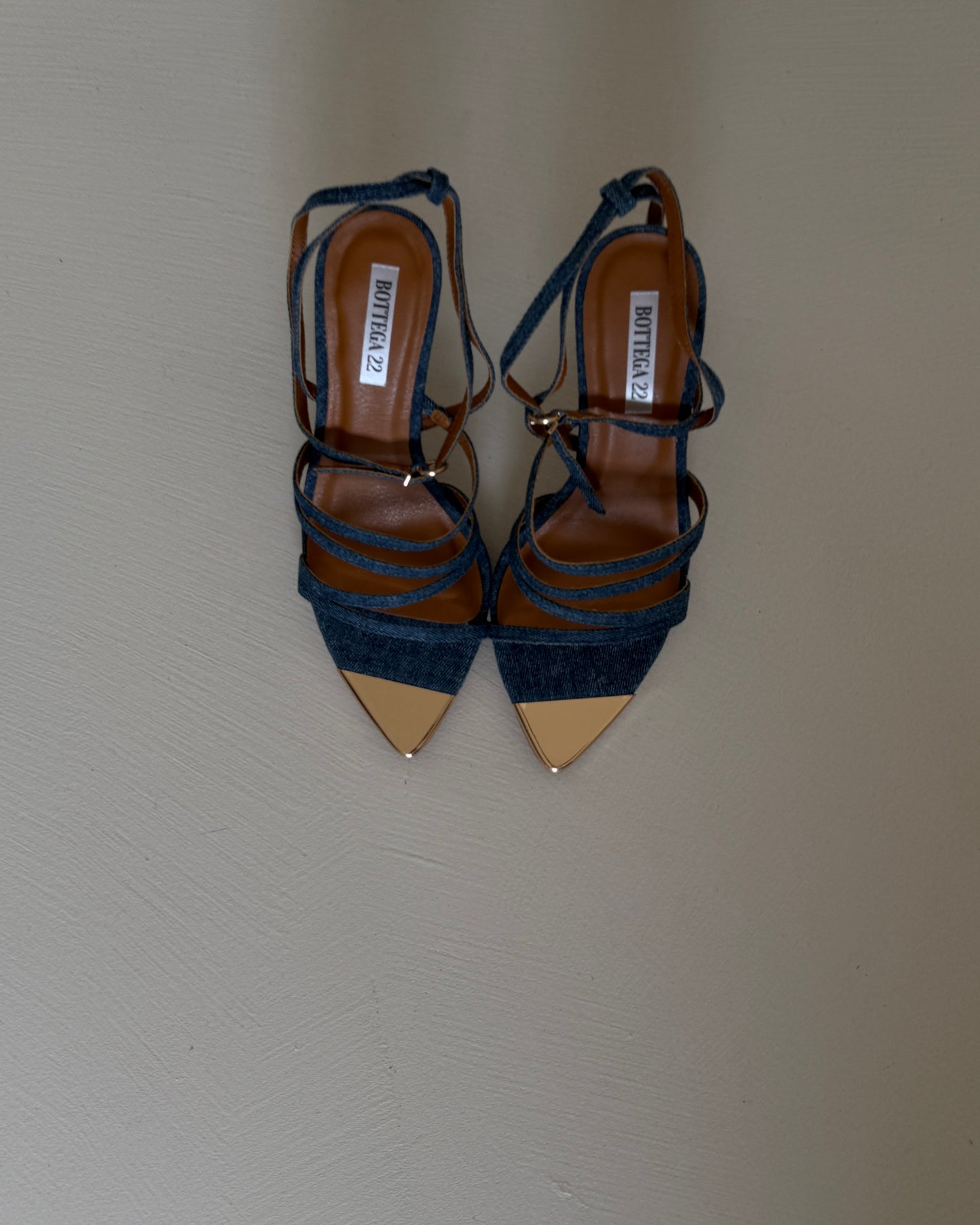SANDALO CON TACCO IN DENIM