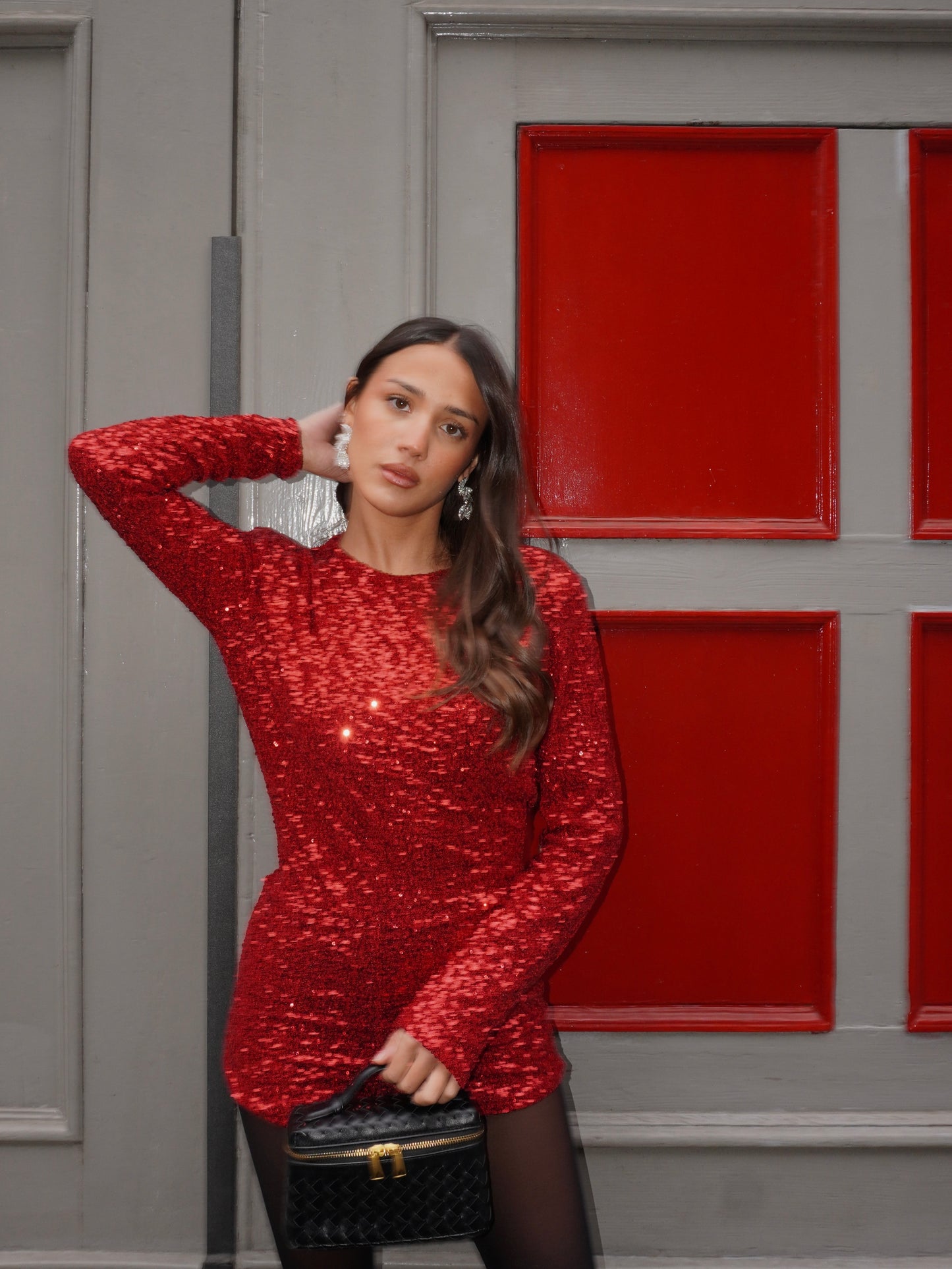 TUTINA PAILLETTES CON SPALLINE IMBOTTITE