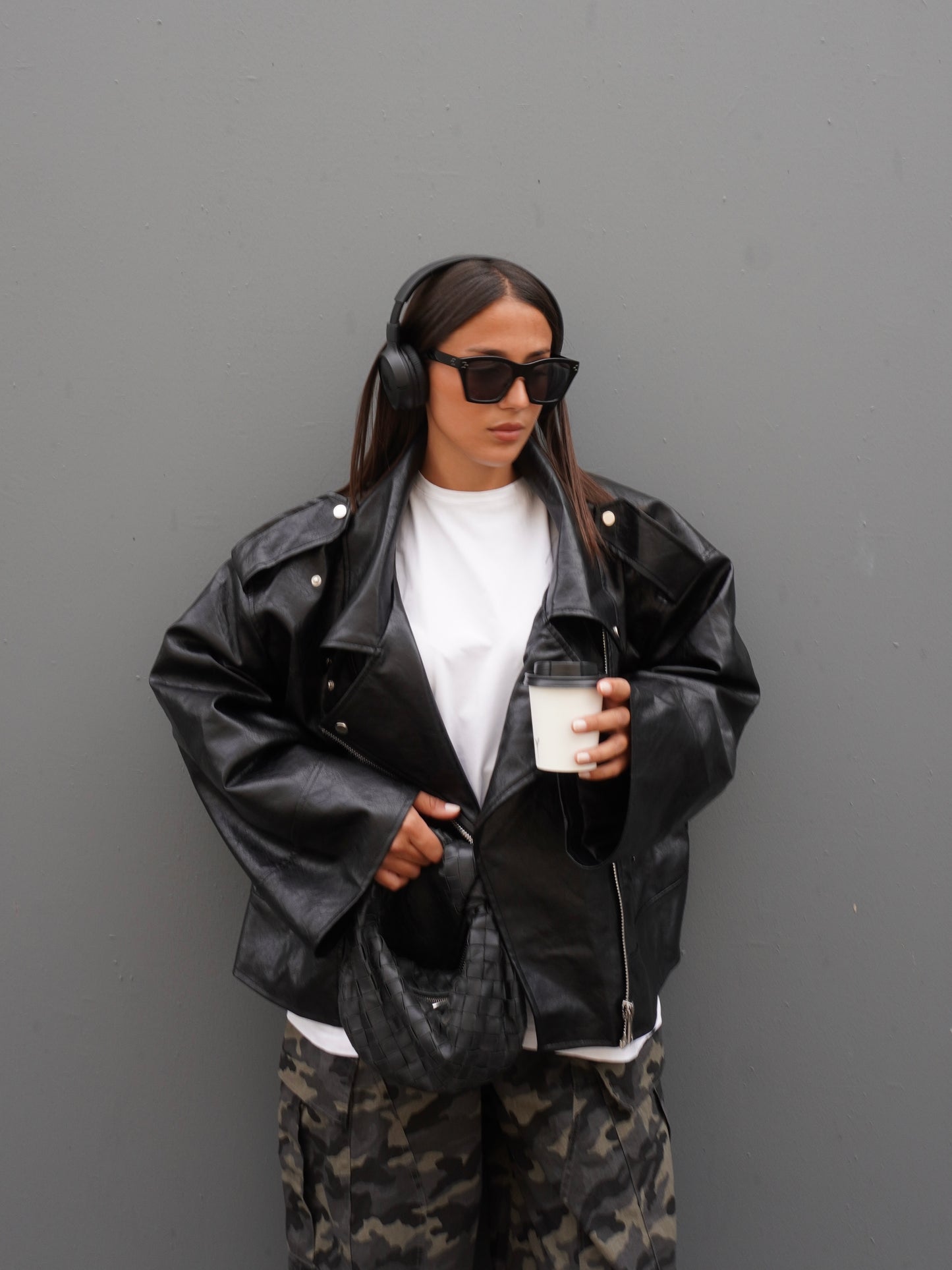 BIKER IN ECOPELLE MARTELLATA