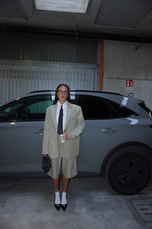 BLAZER CON APERTURA