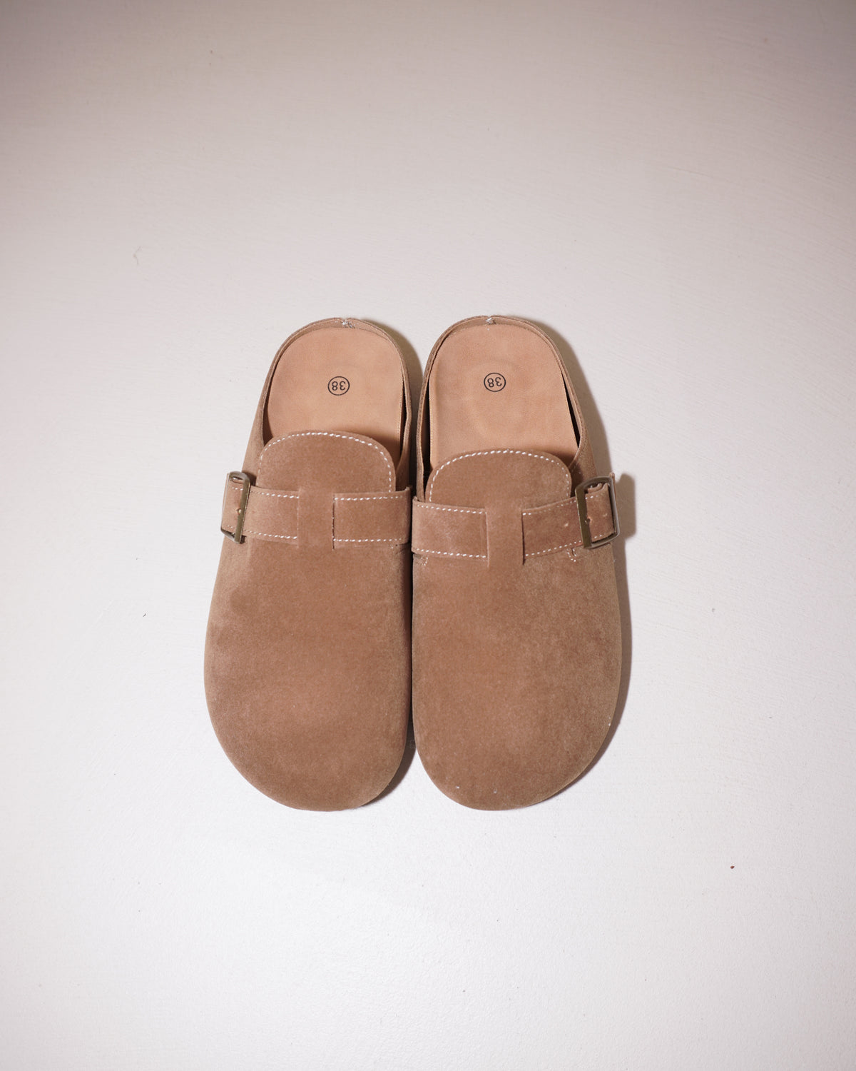 SLIPPERS IN SIMIL CAMOSCIO
