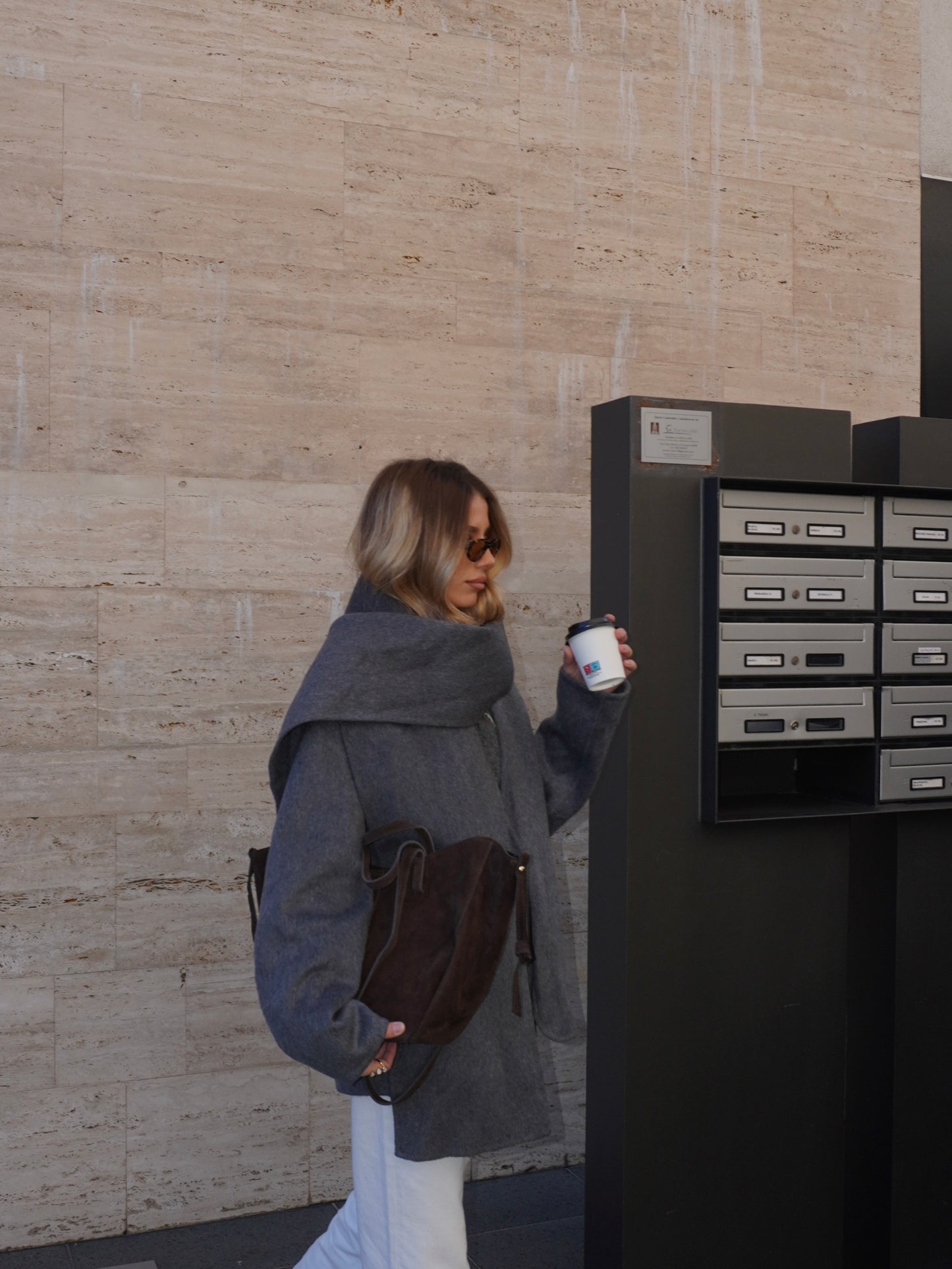 CAPPOTTO IN CASHMERE CON SCIARPA