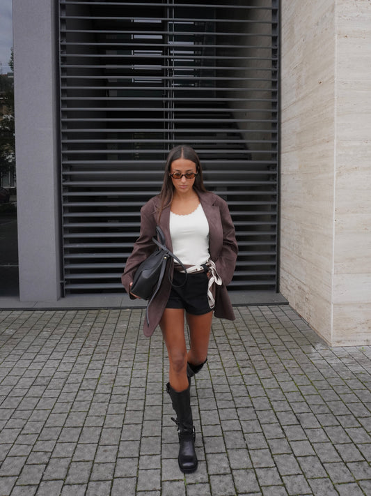 SHORTS IN SIMIL CAMOSCIO