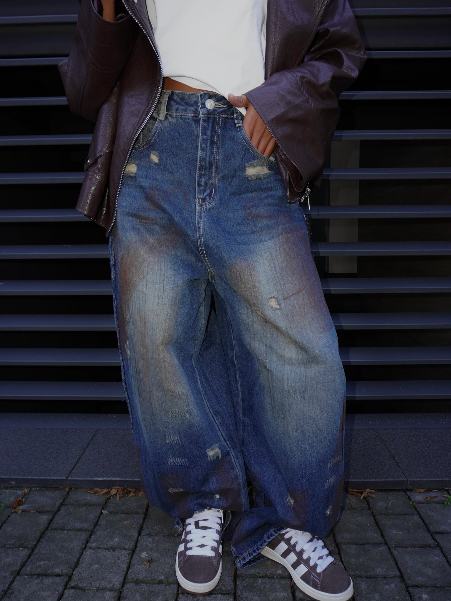 JEANS BAGGY EFFETTO ROVINATO
