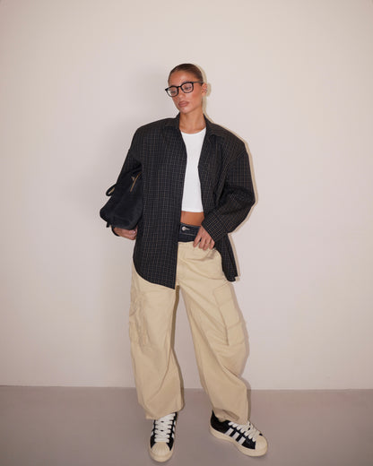 CAMICIA CON SPALLINE IMBOTTITE