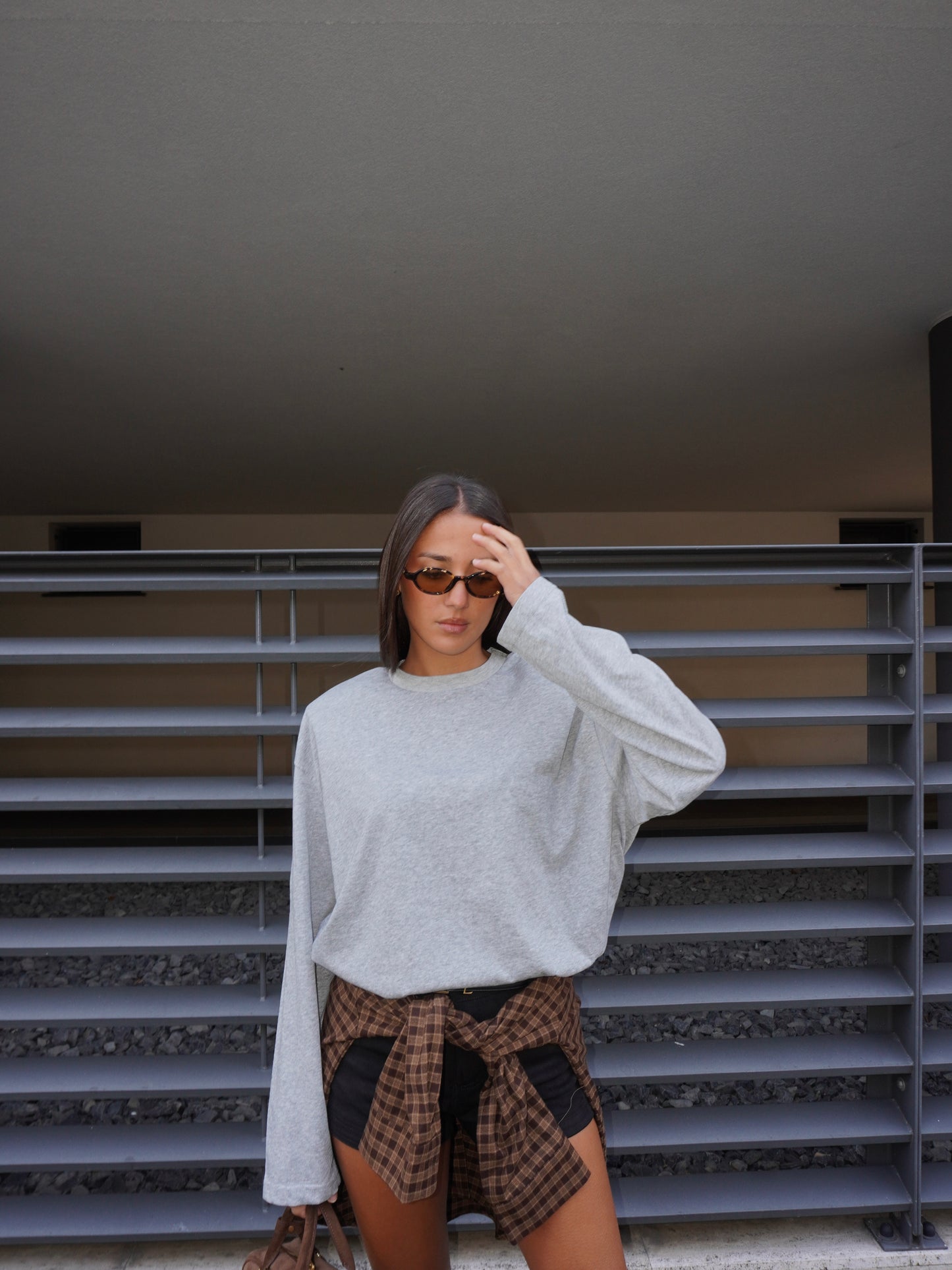MAGLIA MANICA AMPIA CON SPALLE IMBOTTITE