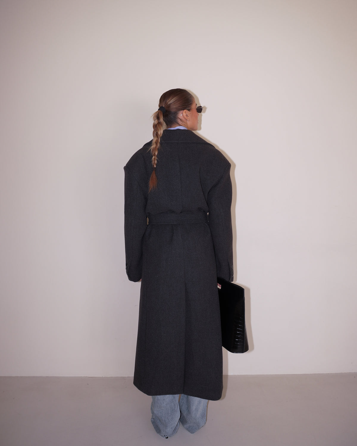 CAPPOTTO CON CINTURA E BOTTONI LUMINA