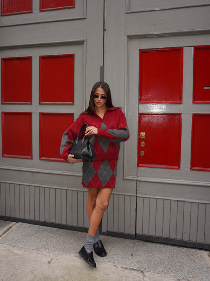 COMPLETO MAGLIONE POLO E GONNA A ROMBI