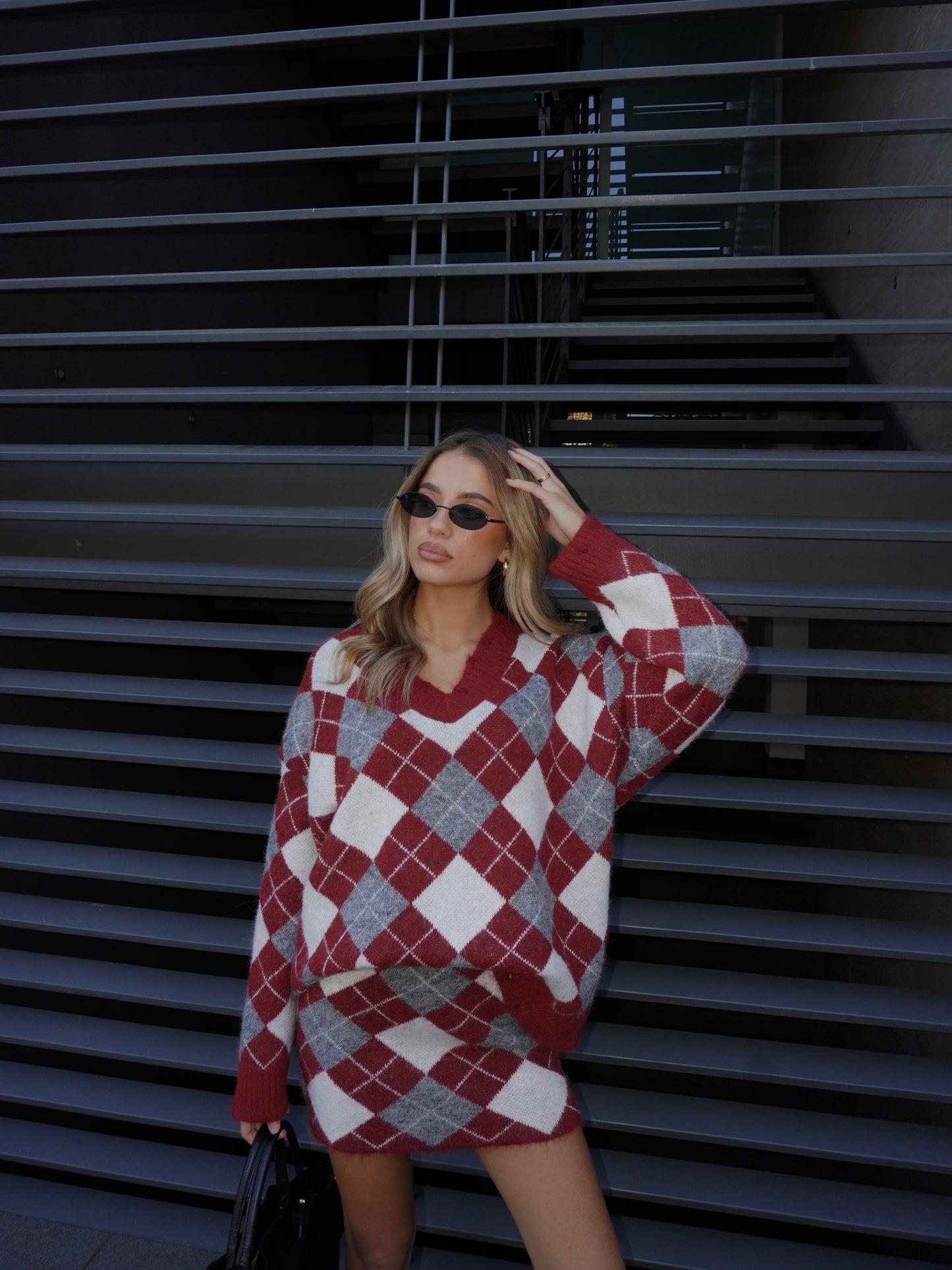 COMPLETO IN LANA MAGLIONE E GONNA