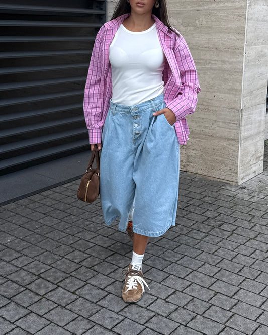 BERMUDA IN DENIM CON BOTTONI