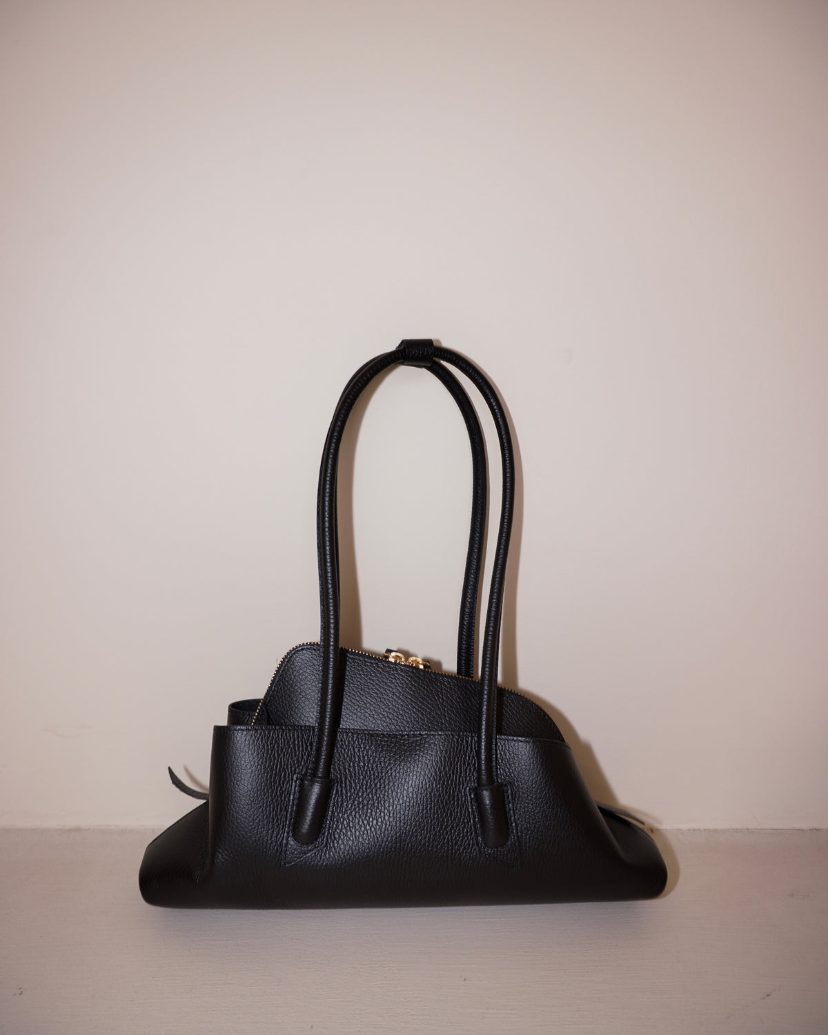 BORSA A SPALLA IN VERA PELLE MEDIA