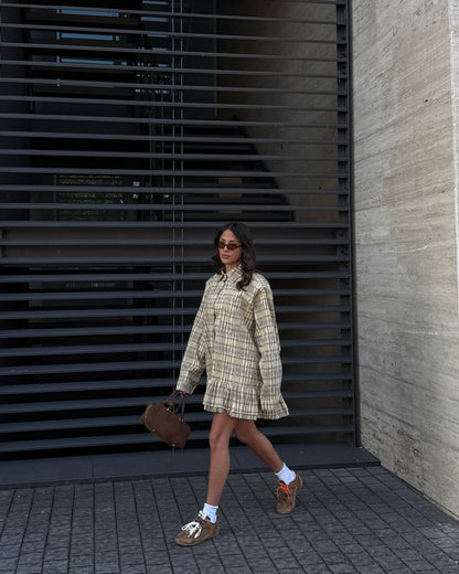 ABITO CAMICIA CON SPALLE IMBOTTITE