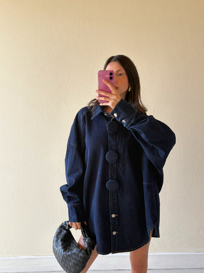 CAMICIA OVER IN DENIM CON BOTTONI
