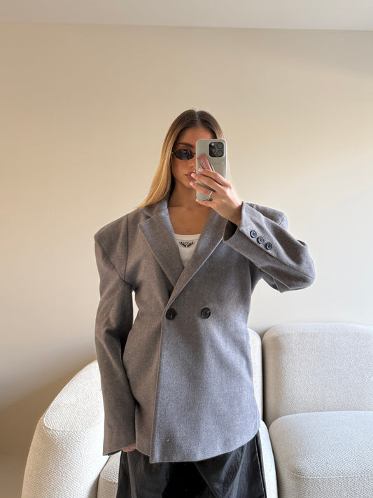 BLAZER CON SPALLE IMBOTTITE