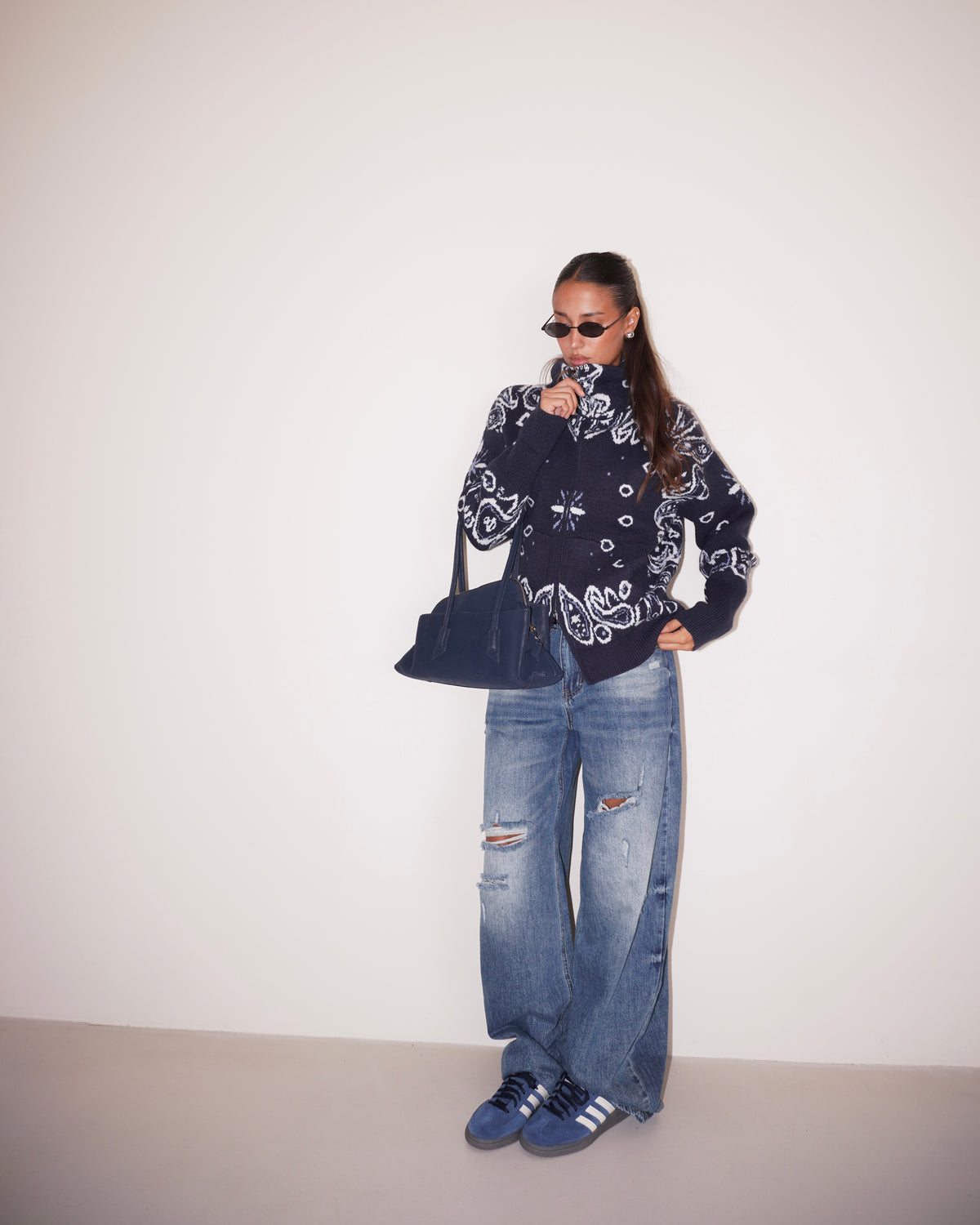 PULLOVER CON ZIP FANTASIA BANDANA