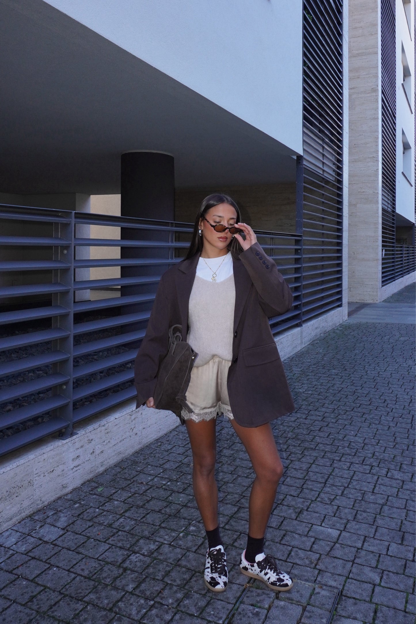 SHORTS IN SIMIL RASO E PIZZO LUMINA