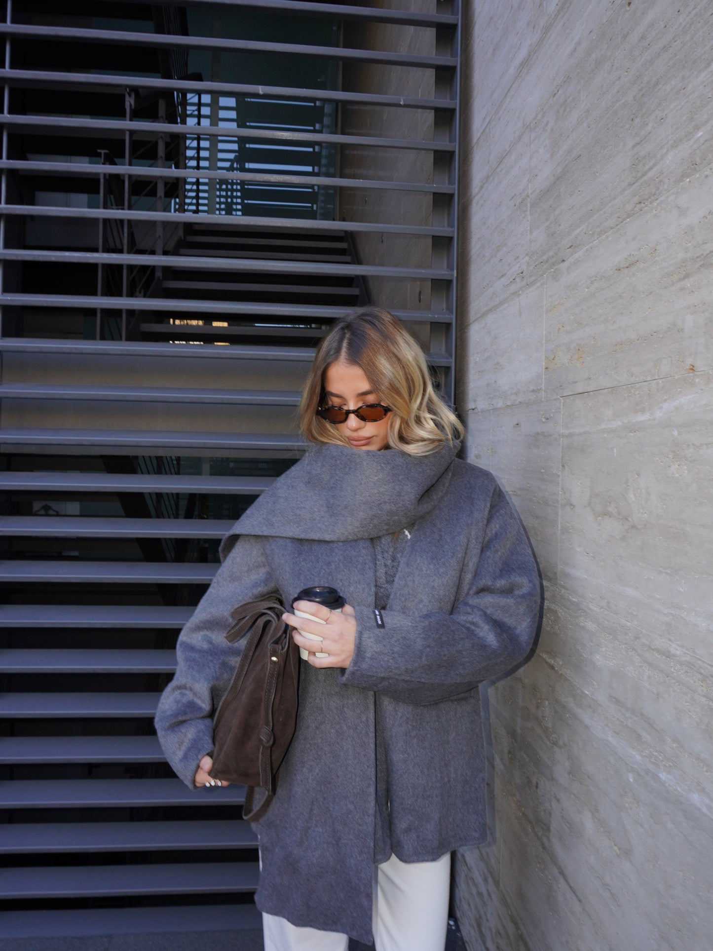 CAPPOTTO IN CASHMERE CON SCIARPA