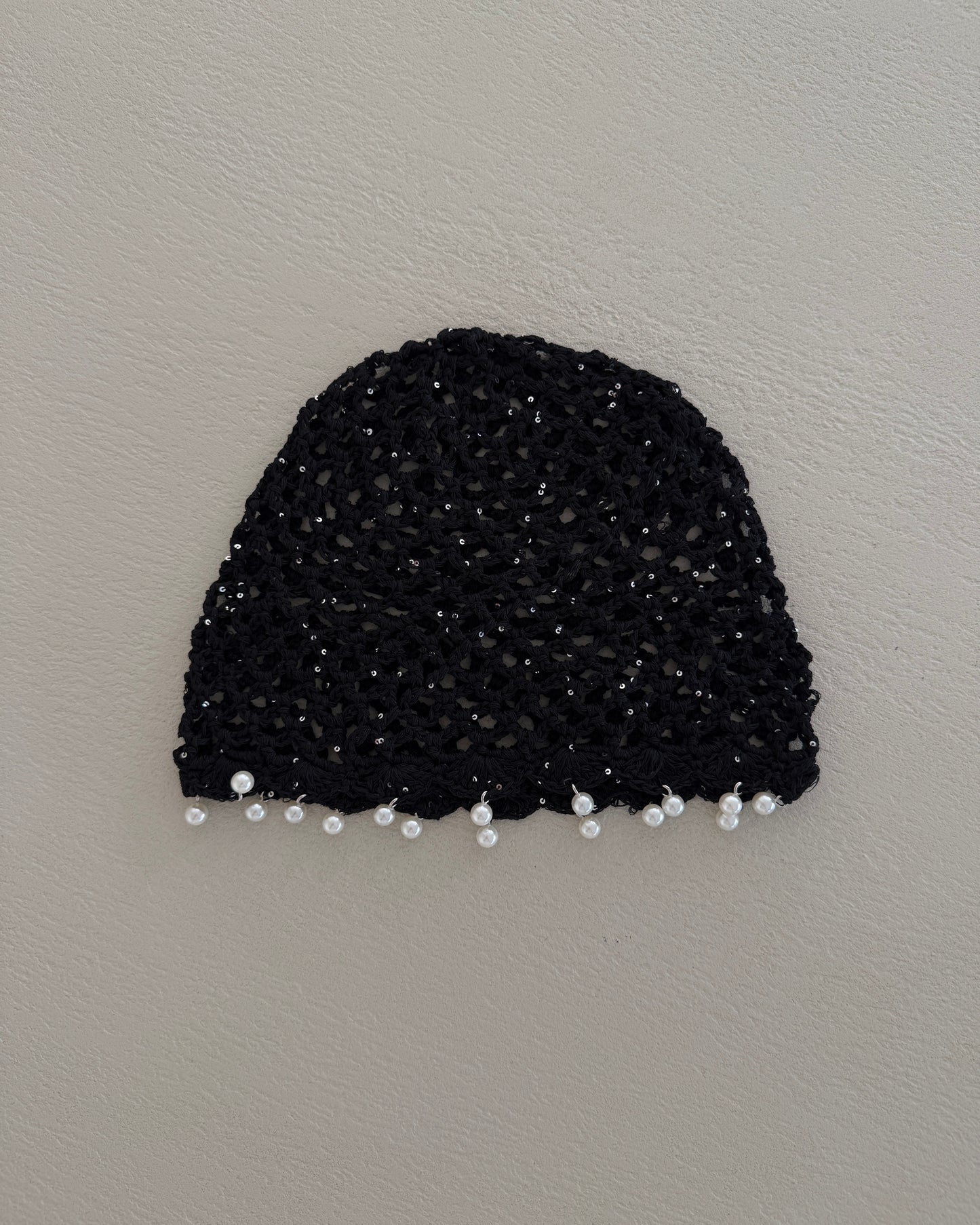 BERRETTO CROCHET CON PERLINE