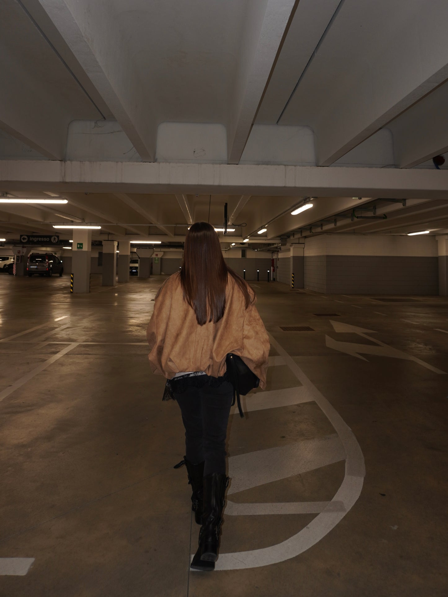 GIACCA BOMBER CON ZIP