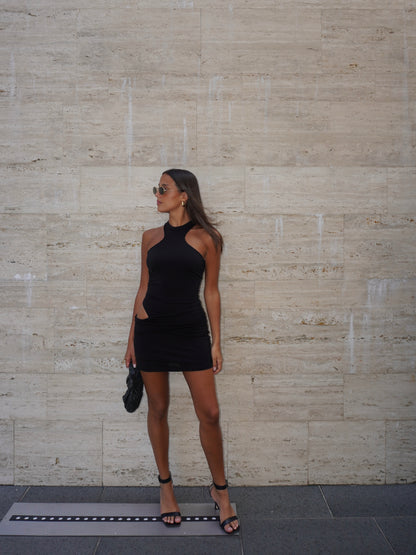 MINIABITO SCOLLO HALTER E CUT OUT