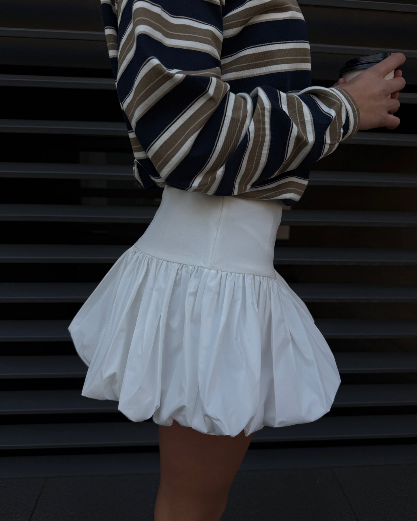 MINIGONNA CON FASCIA ALTA