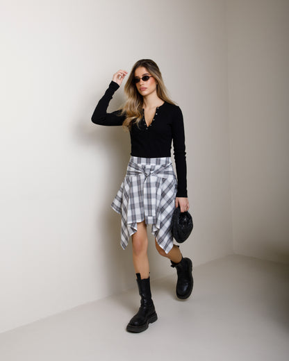 GONNA A QUADRI CON NODO