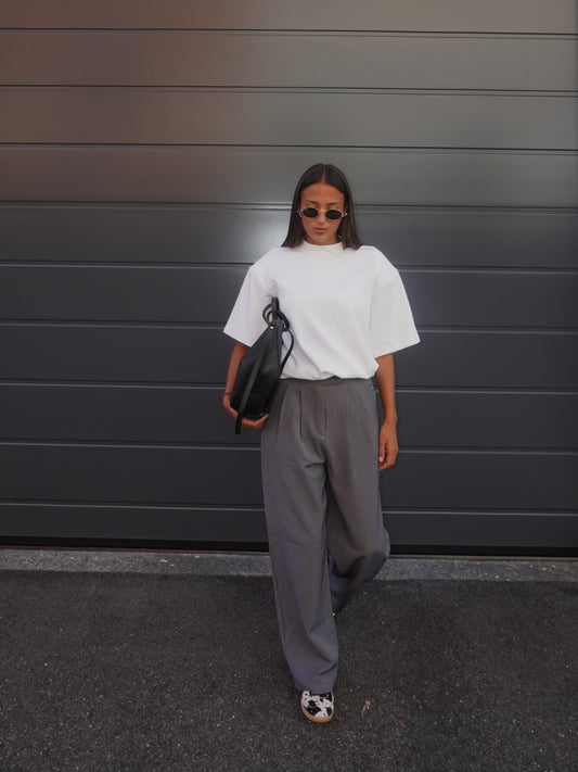 PANTALONE CON PINCES