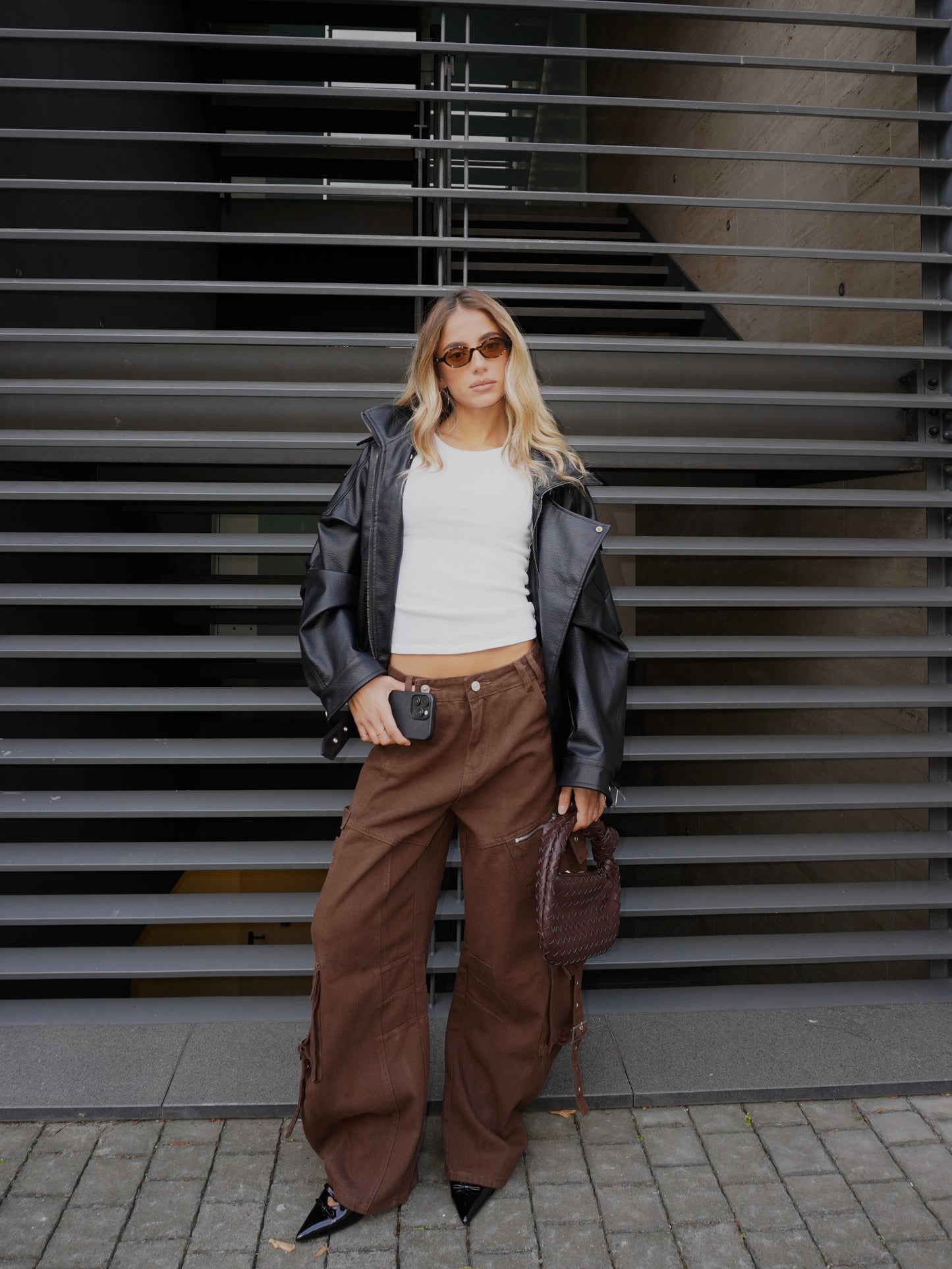 JEANS BAGGY CON FIBBIE