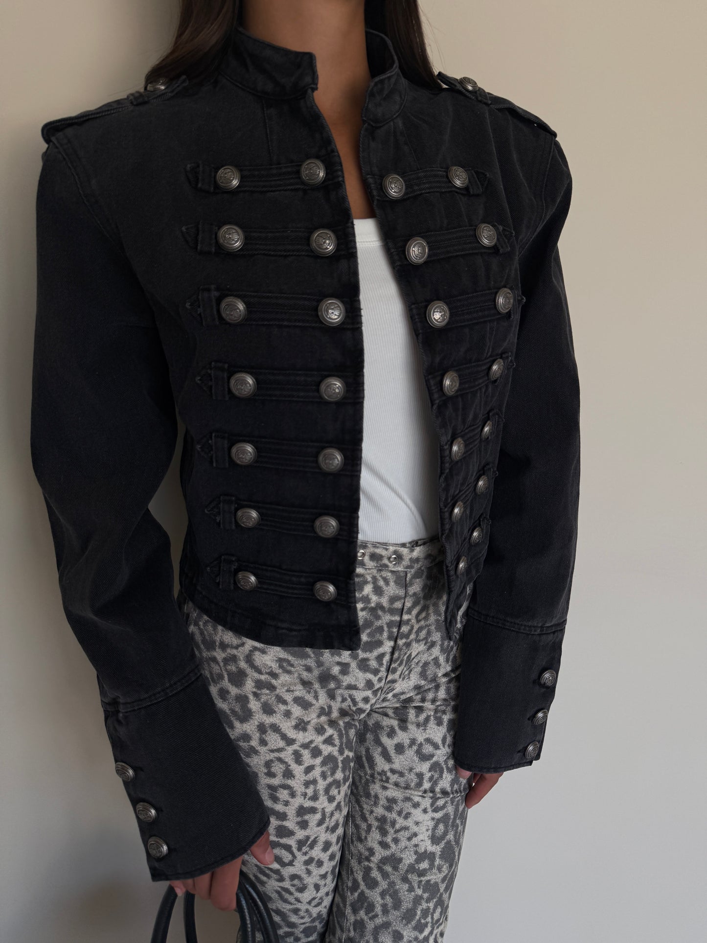 GIACCA IN DENIM CON BOTTONI