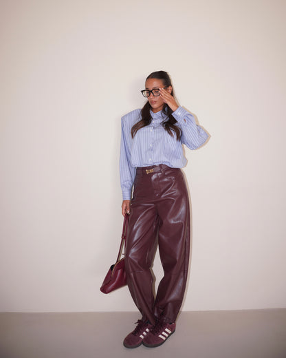 PANTALONI IN ECOPELLE CON CINTURA