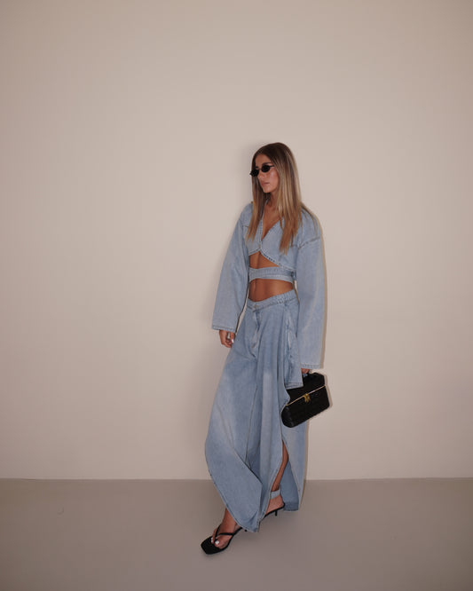 COMPLETO DENIM CAMICIA CROP E PANTALONE A SBUFFO