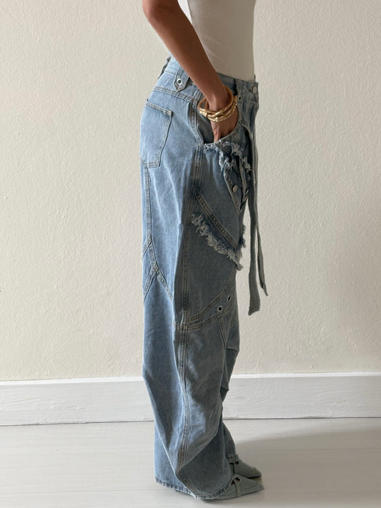 JEANS BALLOON EFFETTO SFILACCIATO