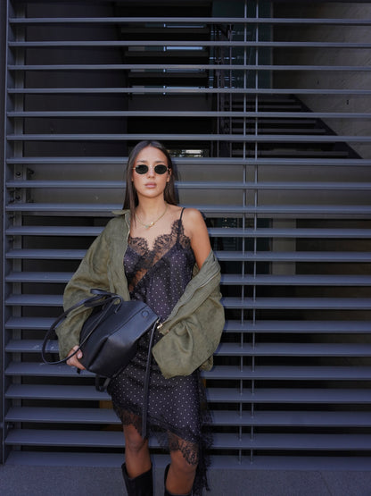 ABITO A POIS IN SIMIL RASO