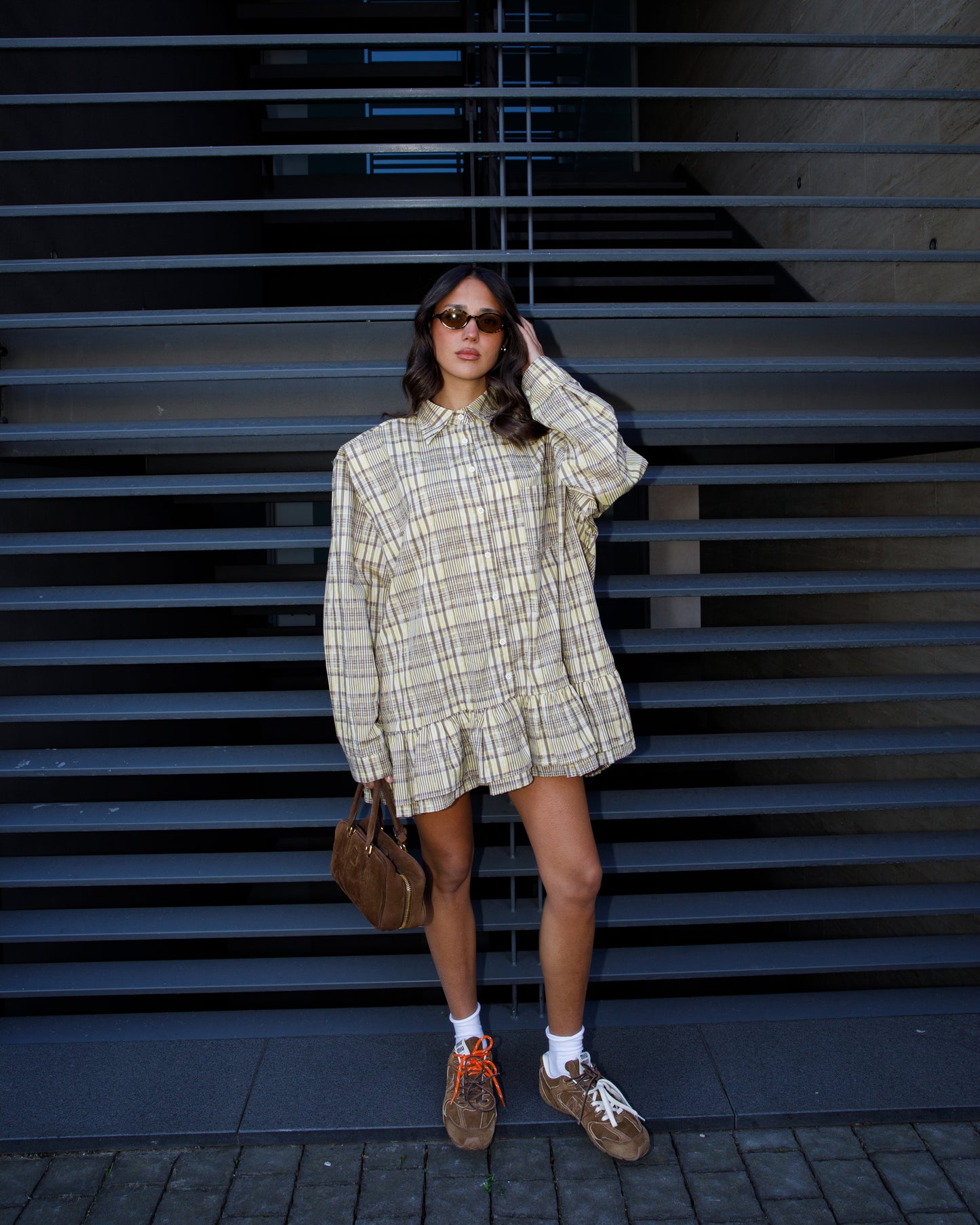 ABITO CAMICIA CON SPALLE IMBOTTITE