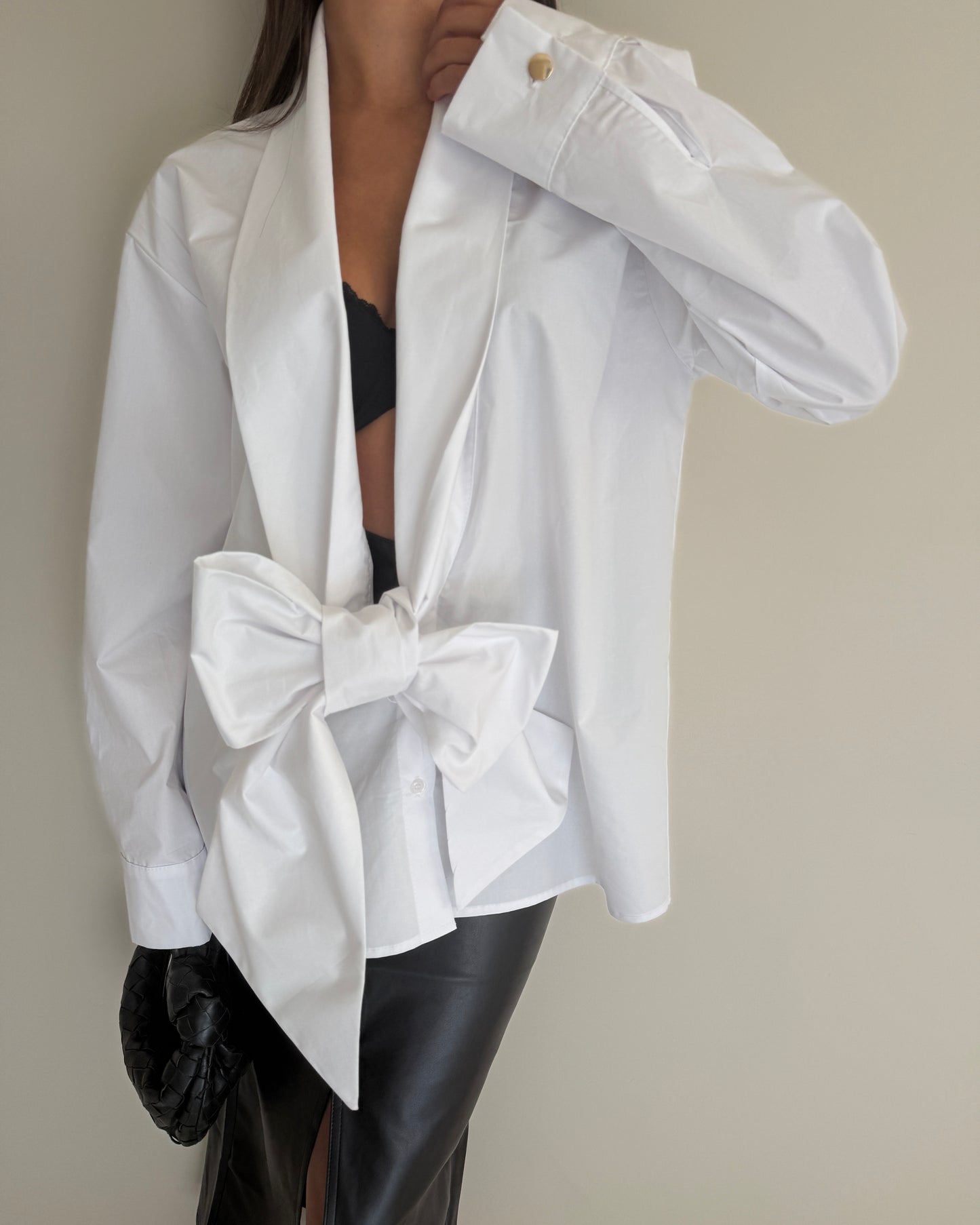 CAMICIA CON FIOCCO
