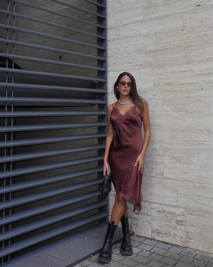 ABITO MIDI IN SIMIL RASO CON PIZZO