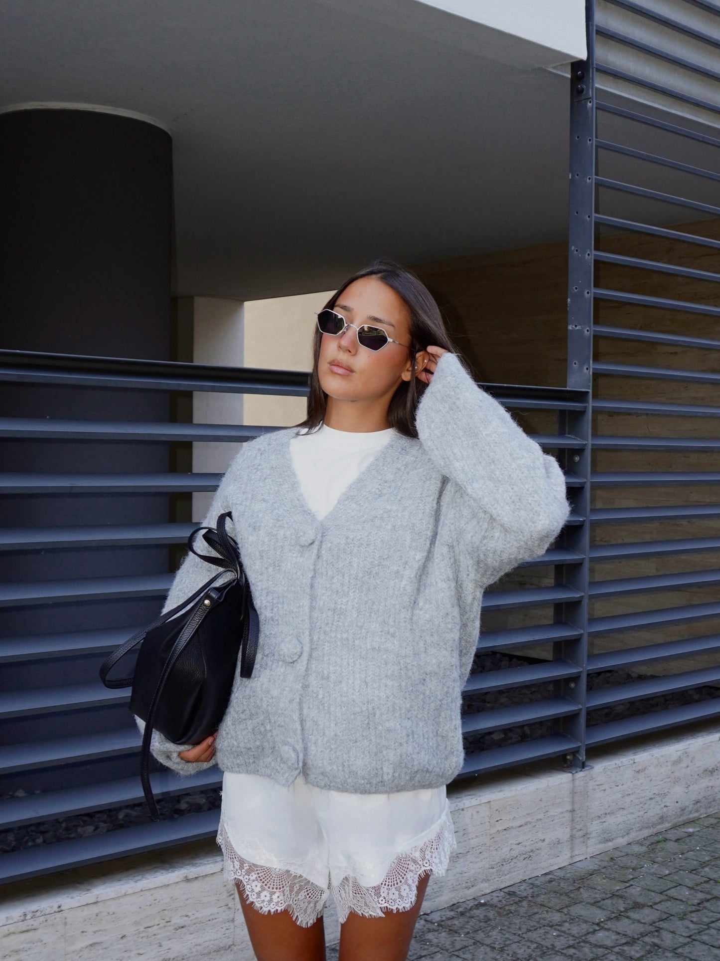 CARDIGAN CON BOTTONI