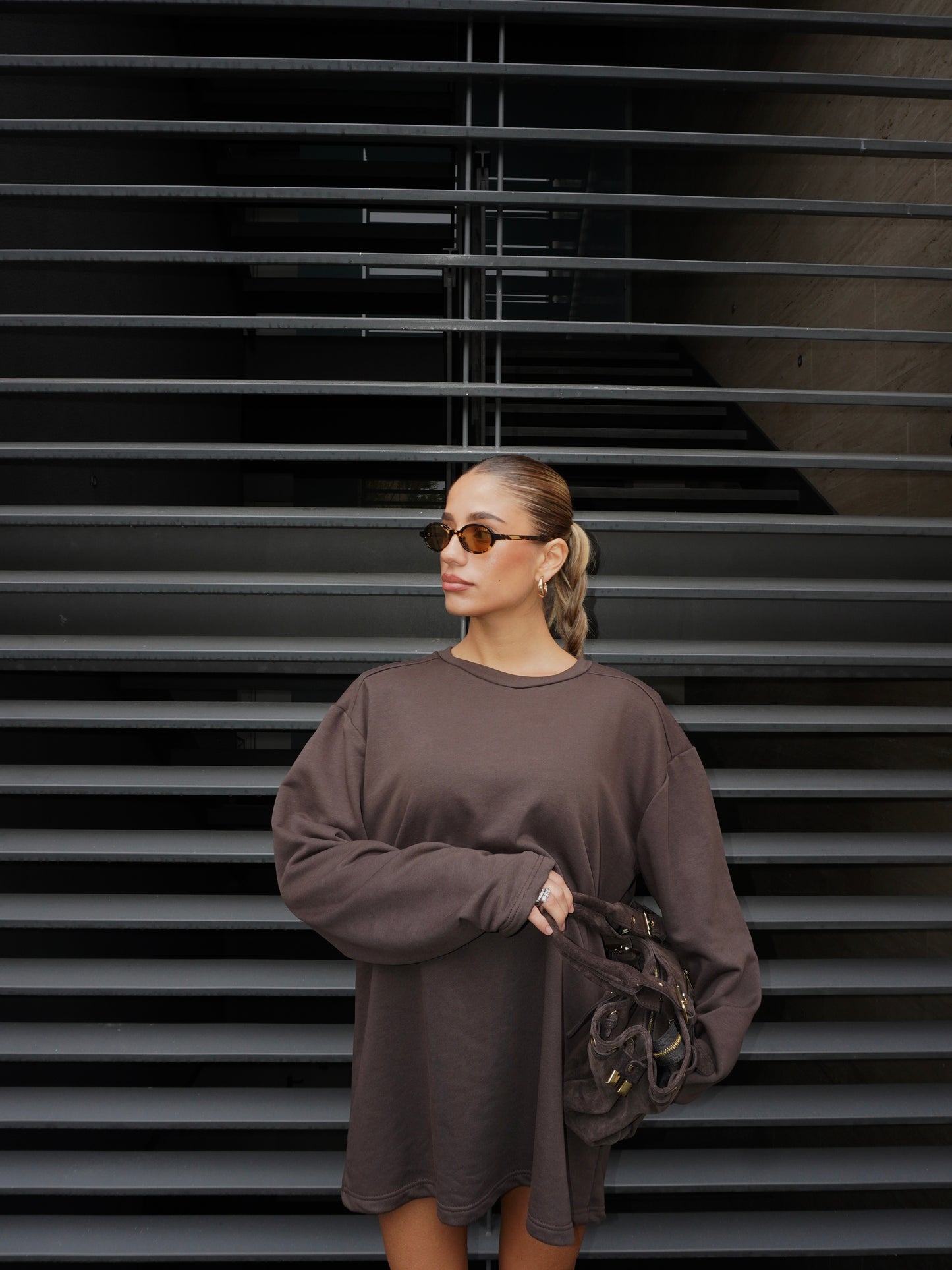 MAXI FELPA CON SPALLINE IMBOTTITE