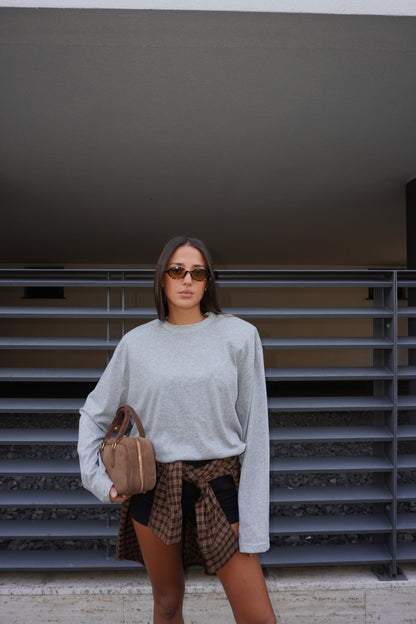MAGLIA MANICA AMPIA CON SPALLE IMBOTTITE