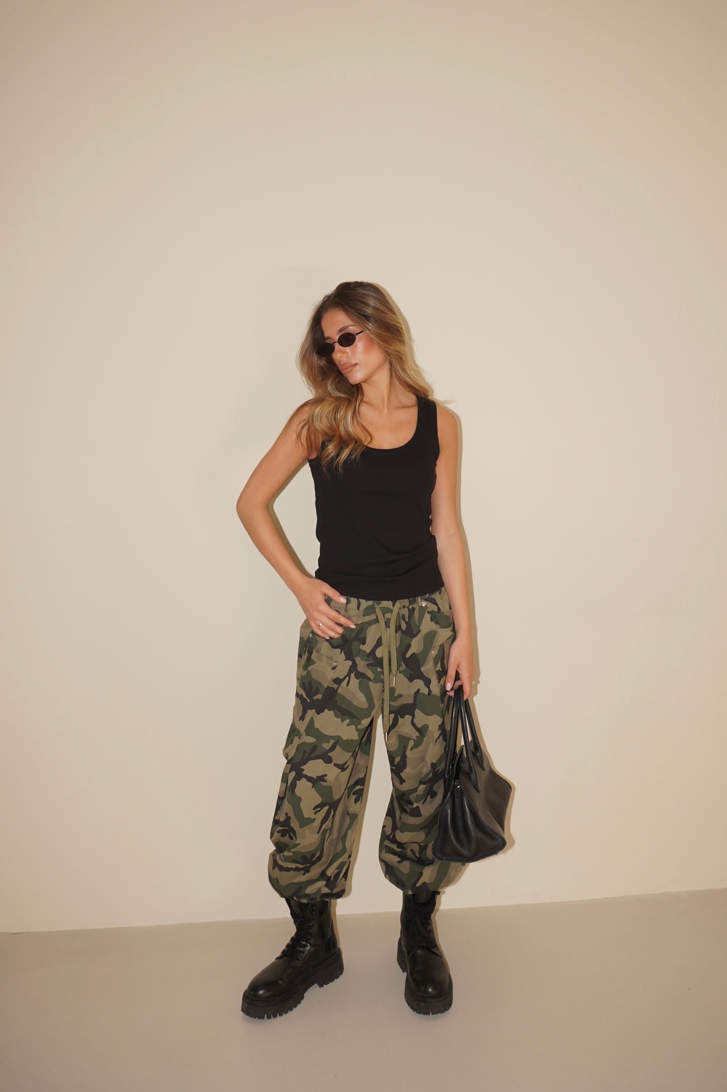 PANTALONE MILITARE CON COULISSE
