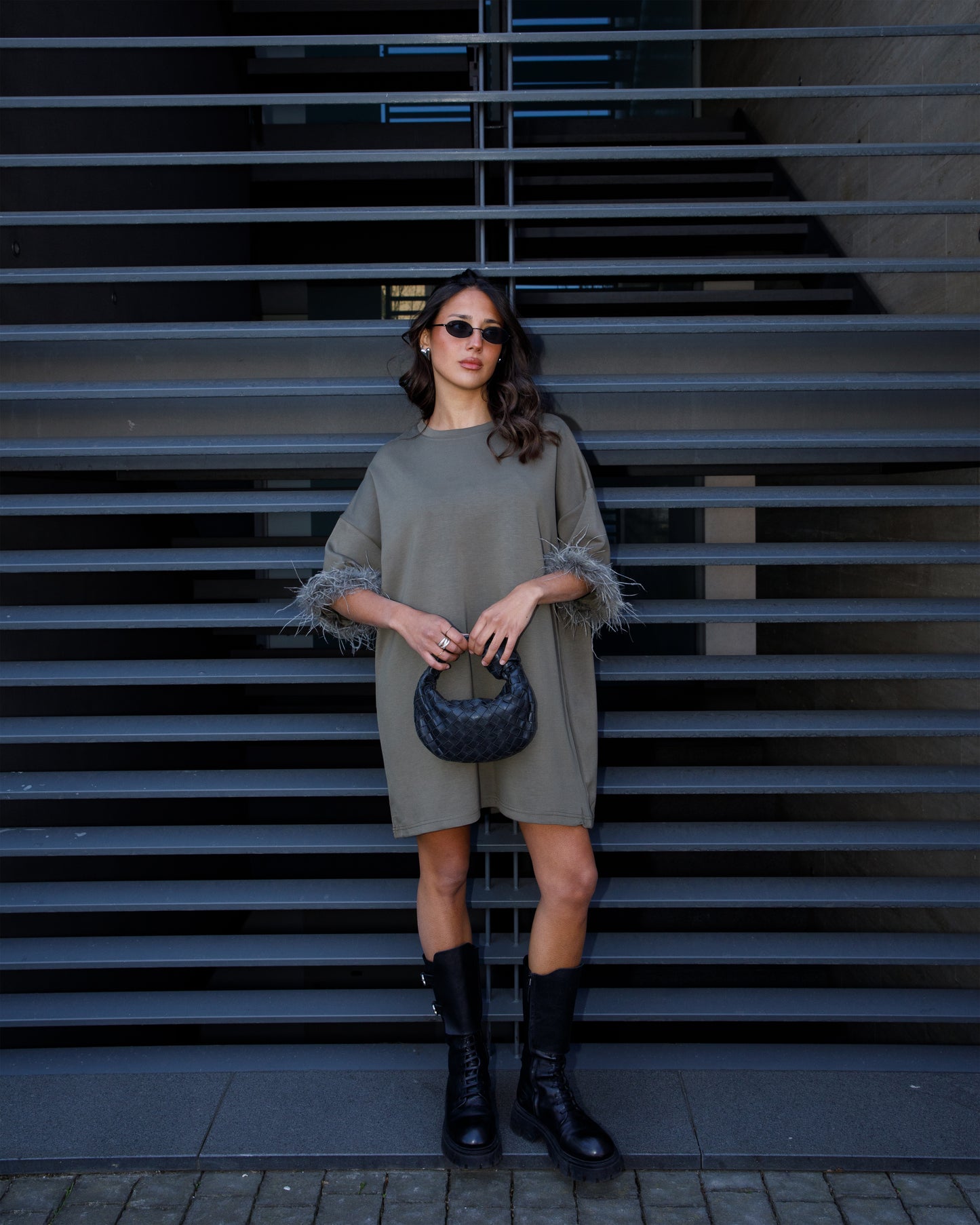 T-SHIRT OVERSIZE CON PIUME