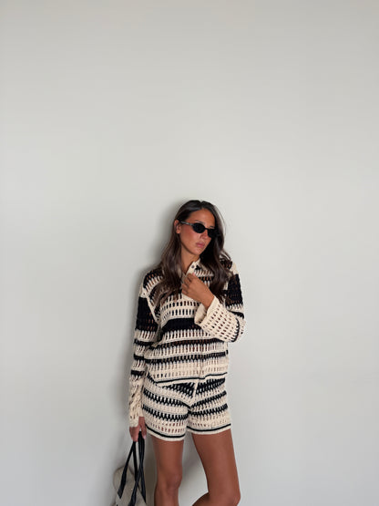 COMPLETO CROCHET SHORTS E MAGLIA