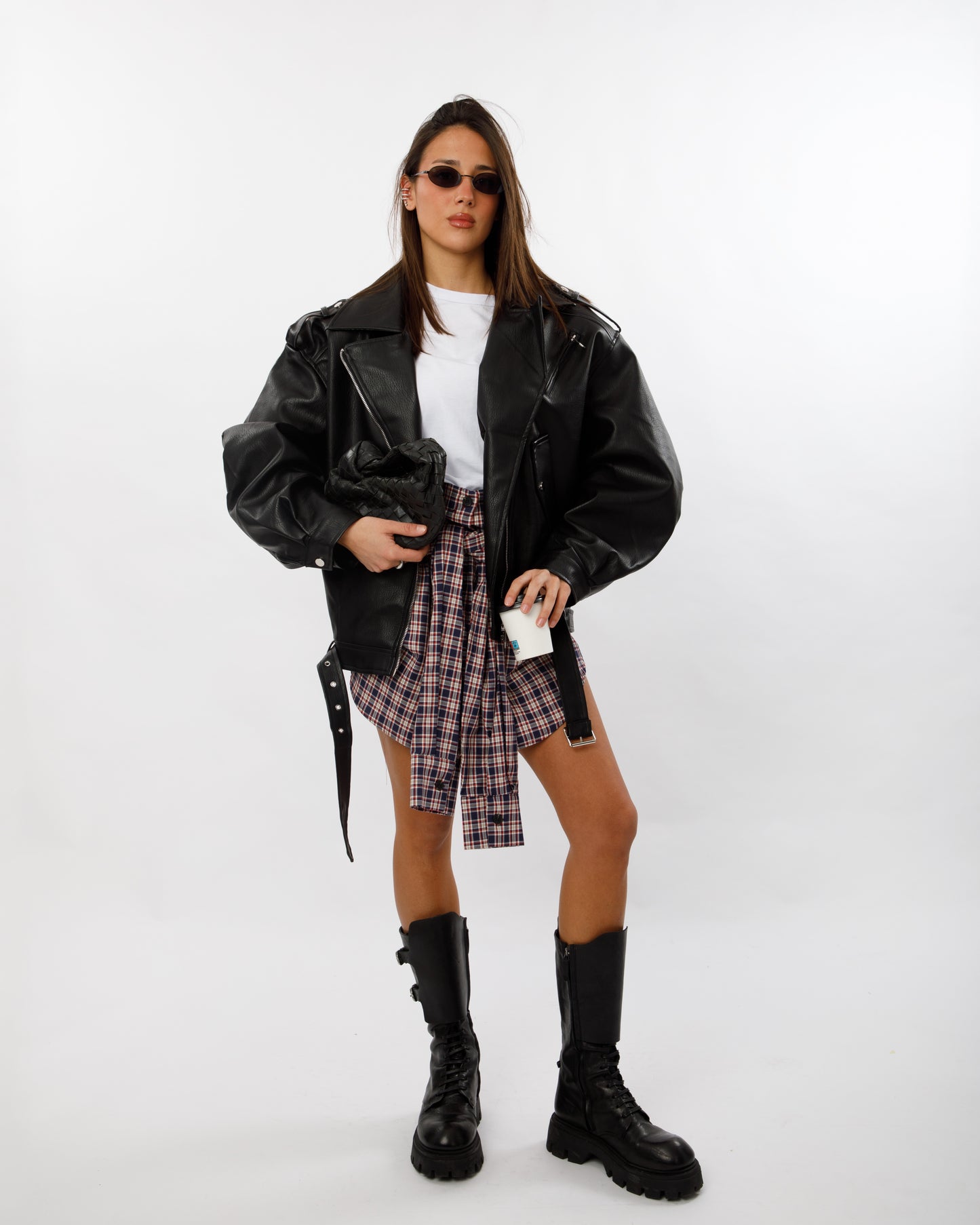 CHIODO OVERSIZE MARTELLATO