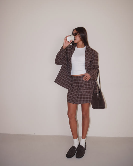 COMPLETO BLAZER DOPPIOPETTO E MINIGONNA