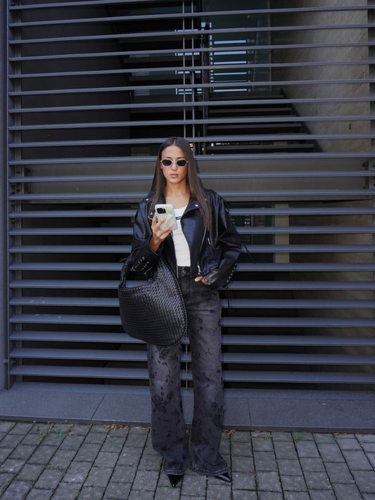 JEANS STRAIGHT CON ROSE IN VELLUTO