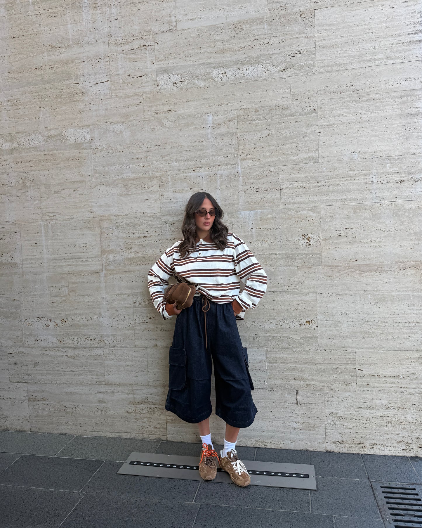 BERMUDA IN DENIM CON TASCHE