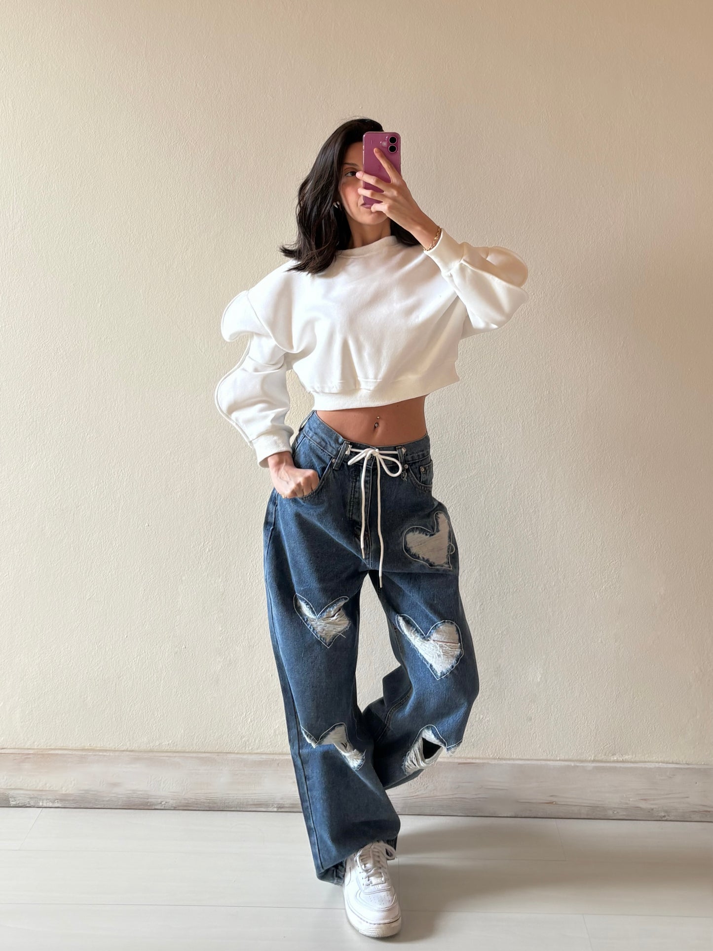 JEANS GAMBA AMPIA CON CUORICINI